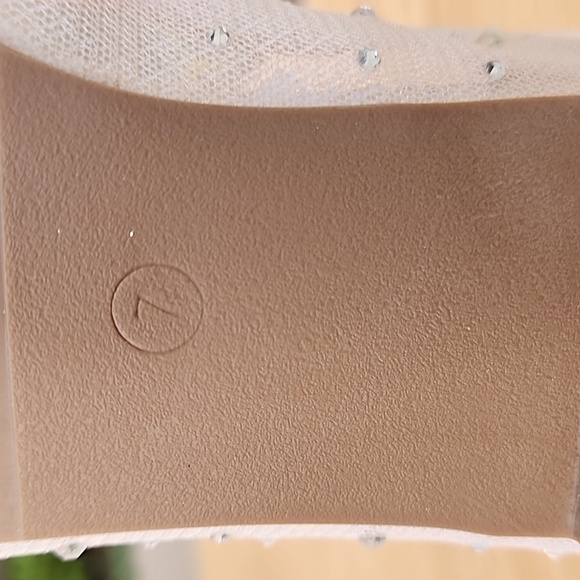 Allegra K Pointed Toe Clear Rhinestone Ballet Lake Cream Flats Size 7 NWOT - Picture 8 of 12